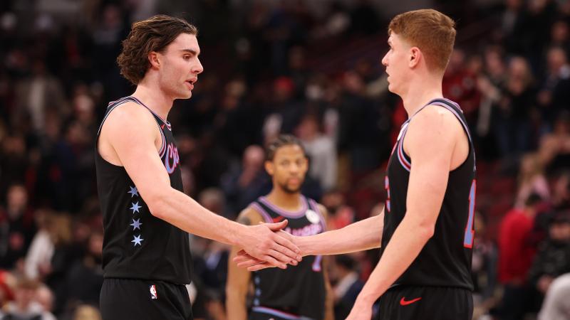 迪亚洛：球队体系取决于对手，有时候也踢442和433阵型（迪亚洛：体系随对手而变，偶尔排出442或433）