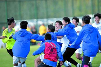 麦克拉伦：希望带牙买加晋级世界杯，这是我离开曼联的原因（麦克拉伦：为带领牙买加冲击世界杯，我选择离开曼联）