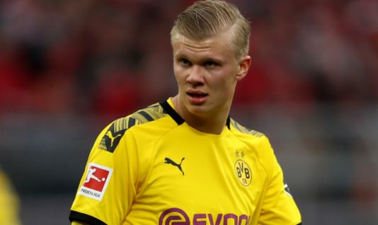 皇马即将迎来各项赛事六连客，12月才能重回伯纳乌（皇马迎六连客征程，重返伯纳乌要等到12月）