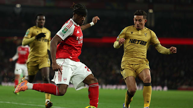 里夫斯：我和浓眉的感情很深，他是我能走到今天的重要原因（里夫斯：我与浓眉情谊深厚，他是我走到今天的关键因素）