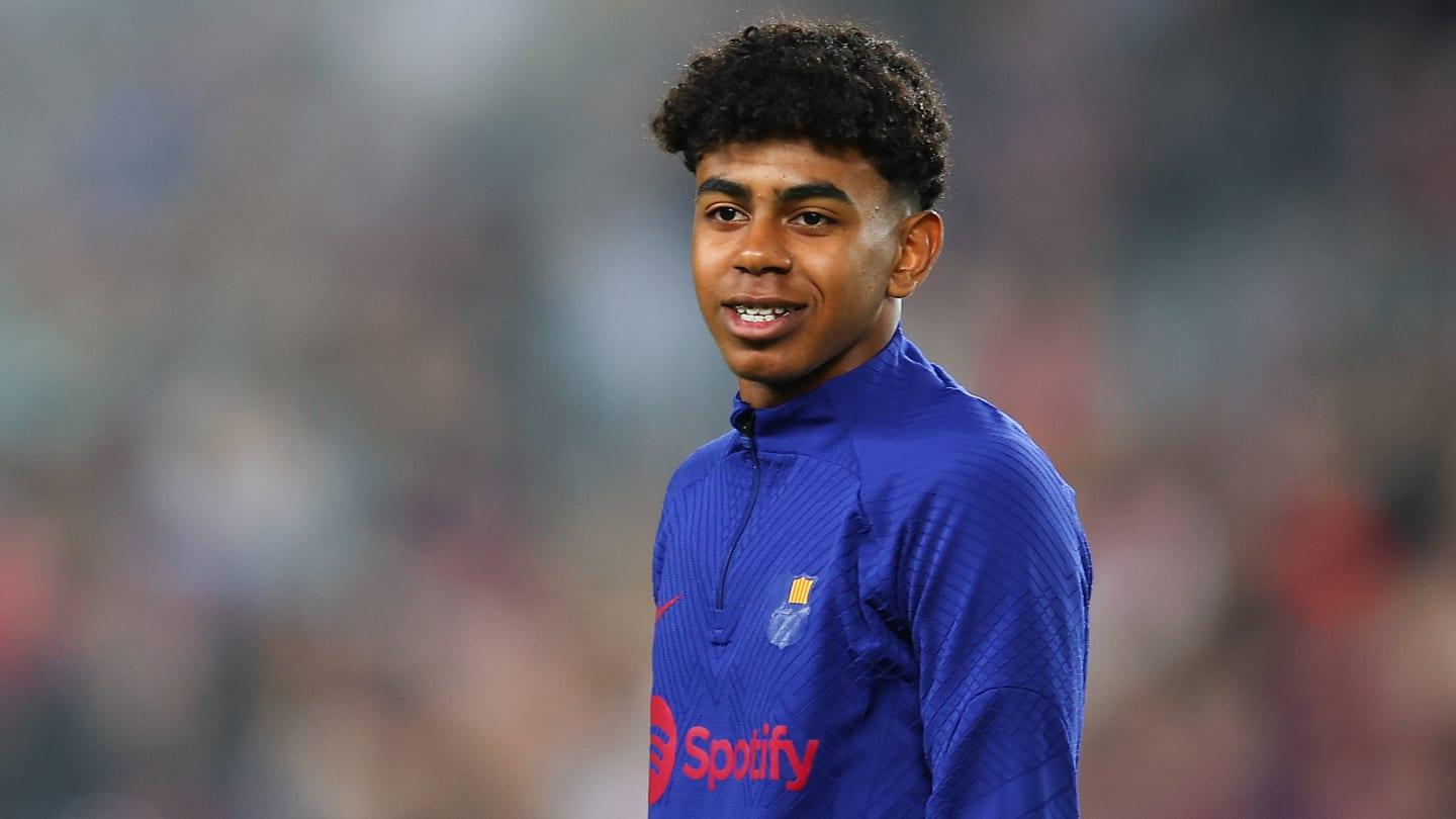 稳得可怕！胡金秋9中8高效拿下19分5板1帽 第三节10分（稳如磐石！胡金秋9投8中高效砍下19分5篮板1盖帽，第三节独得10分）