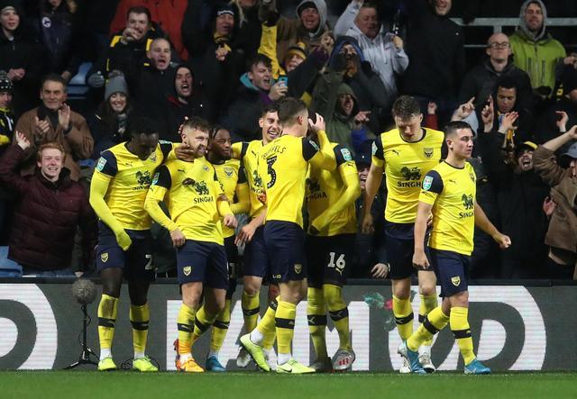 明年征战中超？黄希扬：没考虑那么多，得跟铜梁龙进一步沟通（明年踢中超？黄希扬：暂未多想，仍需与铜梁龙进一步沟通）