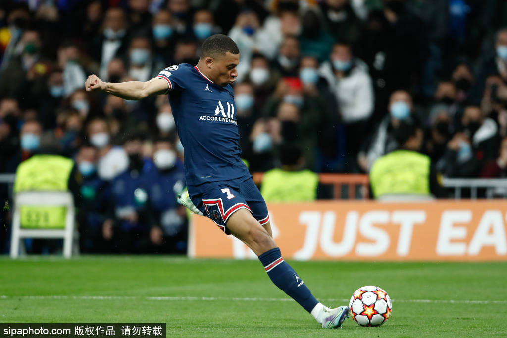 博列洛：皮奥20岁已非常全面，意大利国家队有了未来中锋人选（博列洛：20岁皮奥已相当全面，意大利队未来中锋人选已现）