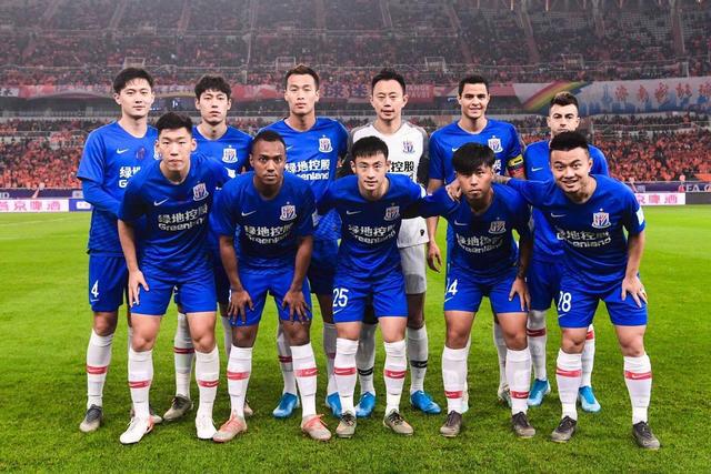 拉波尔特：我在曼城6年本可以赢得更多欧冠，至少3个也不为过（拉波尔特：在曼城六年本应拿到更多欧冠，至少三冠不为过）