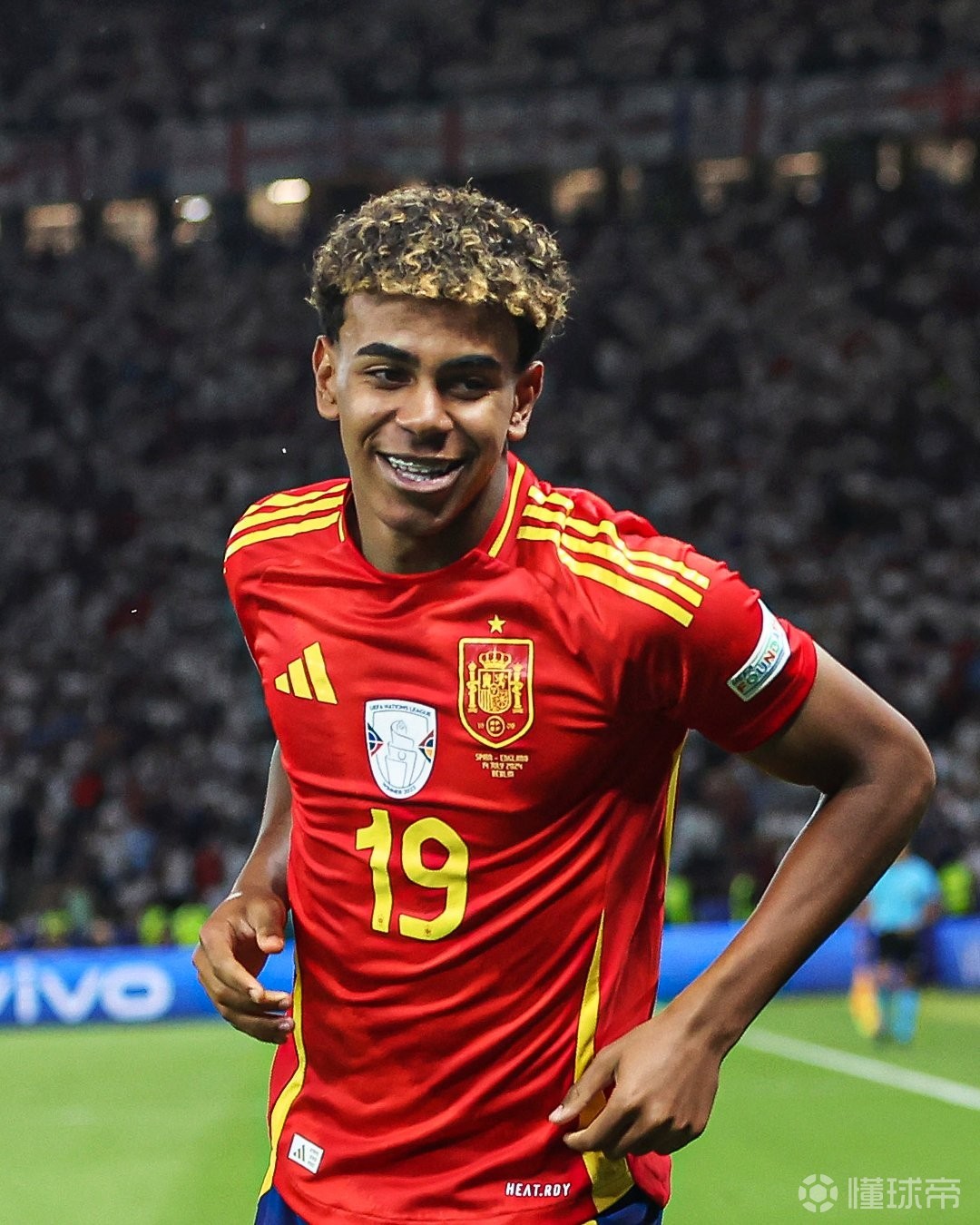 罗林斯24+7成雄鹿主攻手，个人连续三场得分20+（罗林斯24+7扛起雄鹿进攻大旗，已连续三战20+）