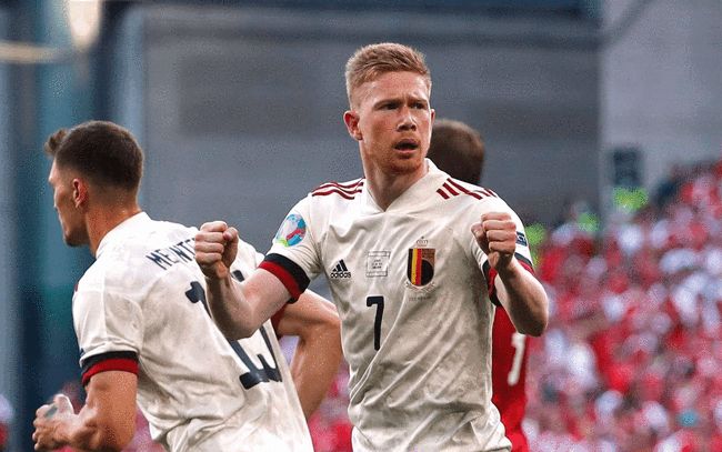 拜仁德甲13轮净胜球+40五大联赛第一，比第二名巴萨多了15球（德甲13轮后拜仁净胜球达+40，领跑五大联赛，较次席巴萨多15球）