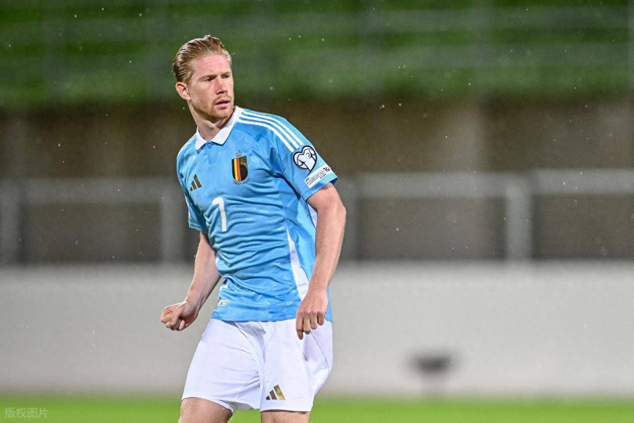 仲豆豆扎根西部足球热土（仲豆豆深耕西部足球沃土）