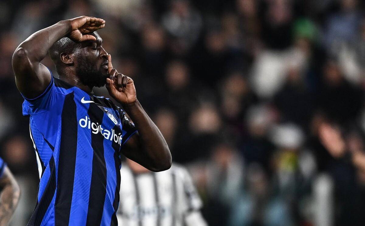 2025／26赛季英超：利物浦崩溃安菲尔德！上届冠军俯冲保级区（2025／26英超：安菲尔德失守，利物浦崩盘，上季冠军跌入保级区）